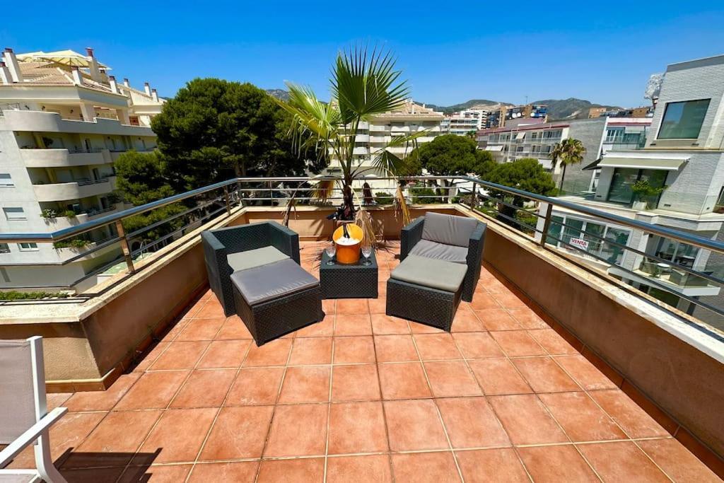 Atico Puerto Marina 2 Hab Con Piscina, 500M De La Plata Apartment ตอร์เรโมลิโนส ภายนอก รูปภาพ