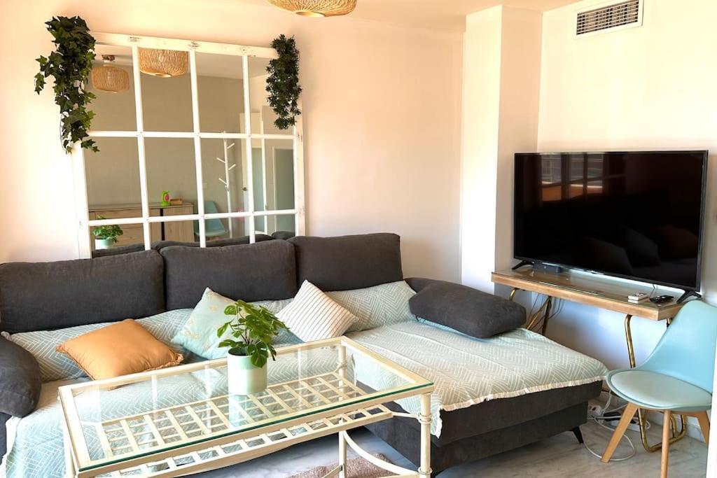 Atico Puerto Marina 2 Hab Con Piscina, 500M De La Plata Apartment ตอร์เรโมลิโนส ภายนอก รูปภาพ